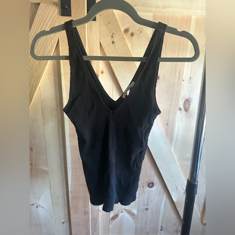 Express Black V-Neck Tank Top